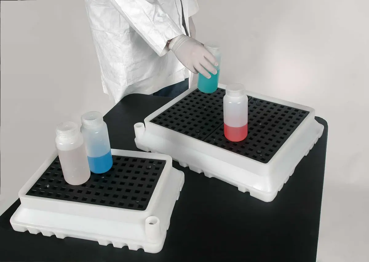 Ultratech Ultra-Spill Tray® 1