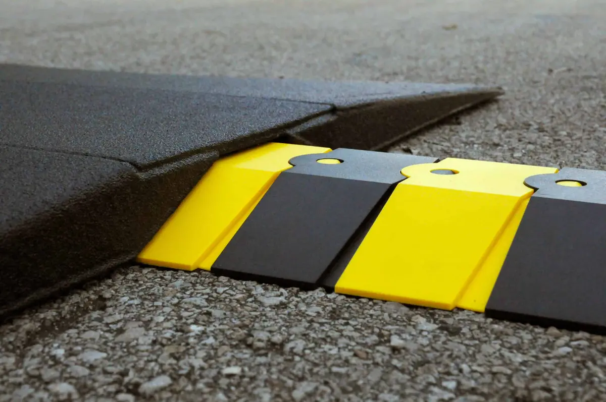 Ultratech Ultra-Sidewinder Cable Protection System® 7