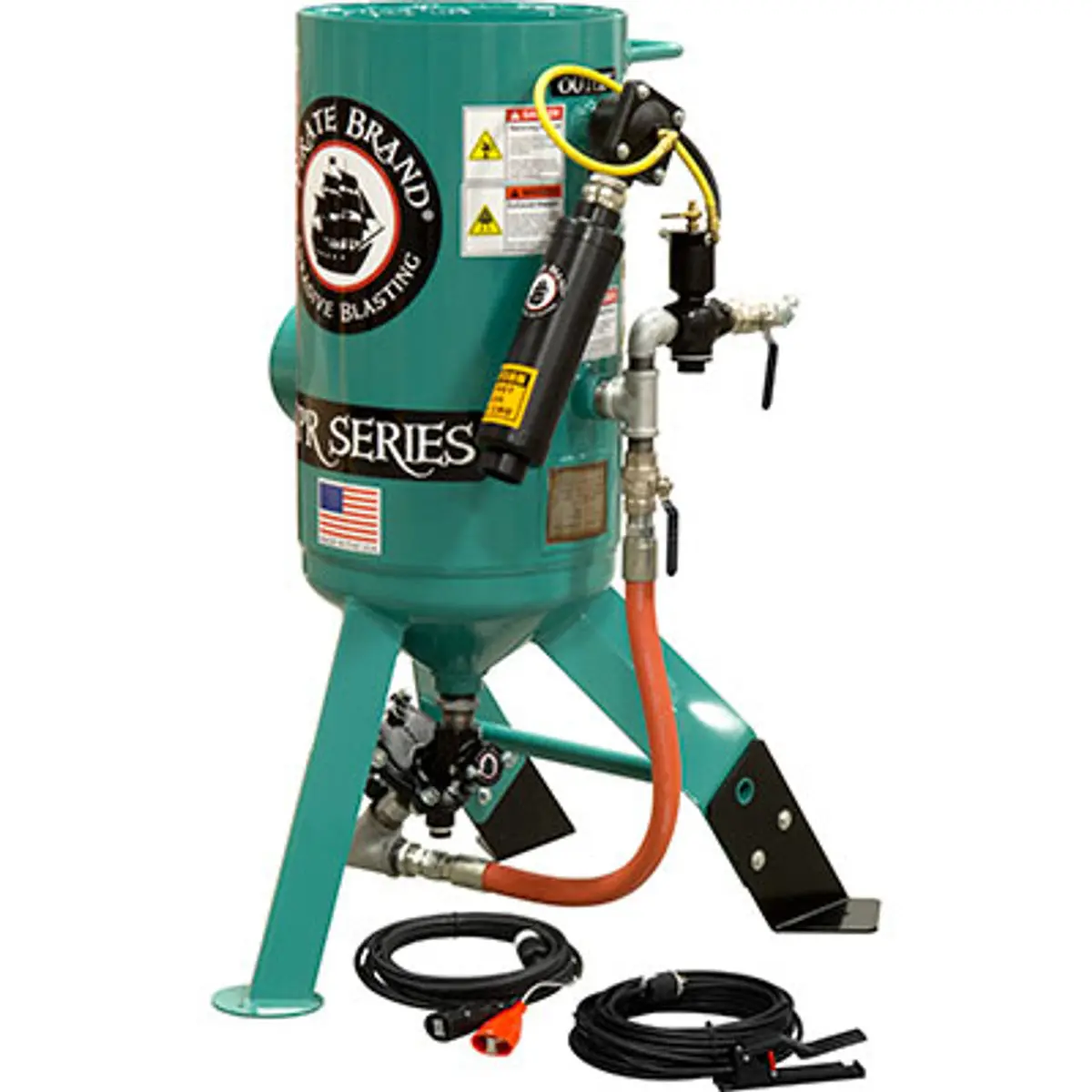 Pirate Brand, C-Series, 3 Cu Ft., Blast Pot, Stationary, Pressure Release System, 12Vdc Electric Controls W/Amv Ii™ Metering Valve 1