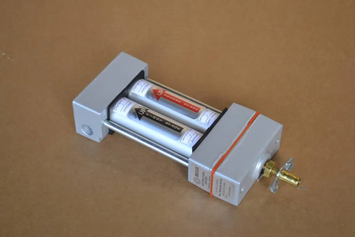 2-Stage Filter (700 Series & 800 Series, Next70 & 80, 9870, 9880,  - 2003 To Present) 1