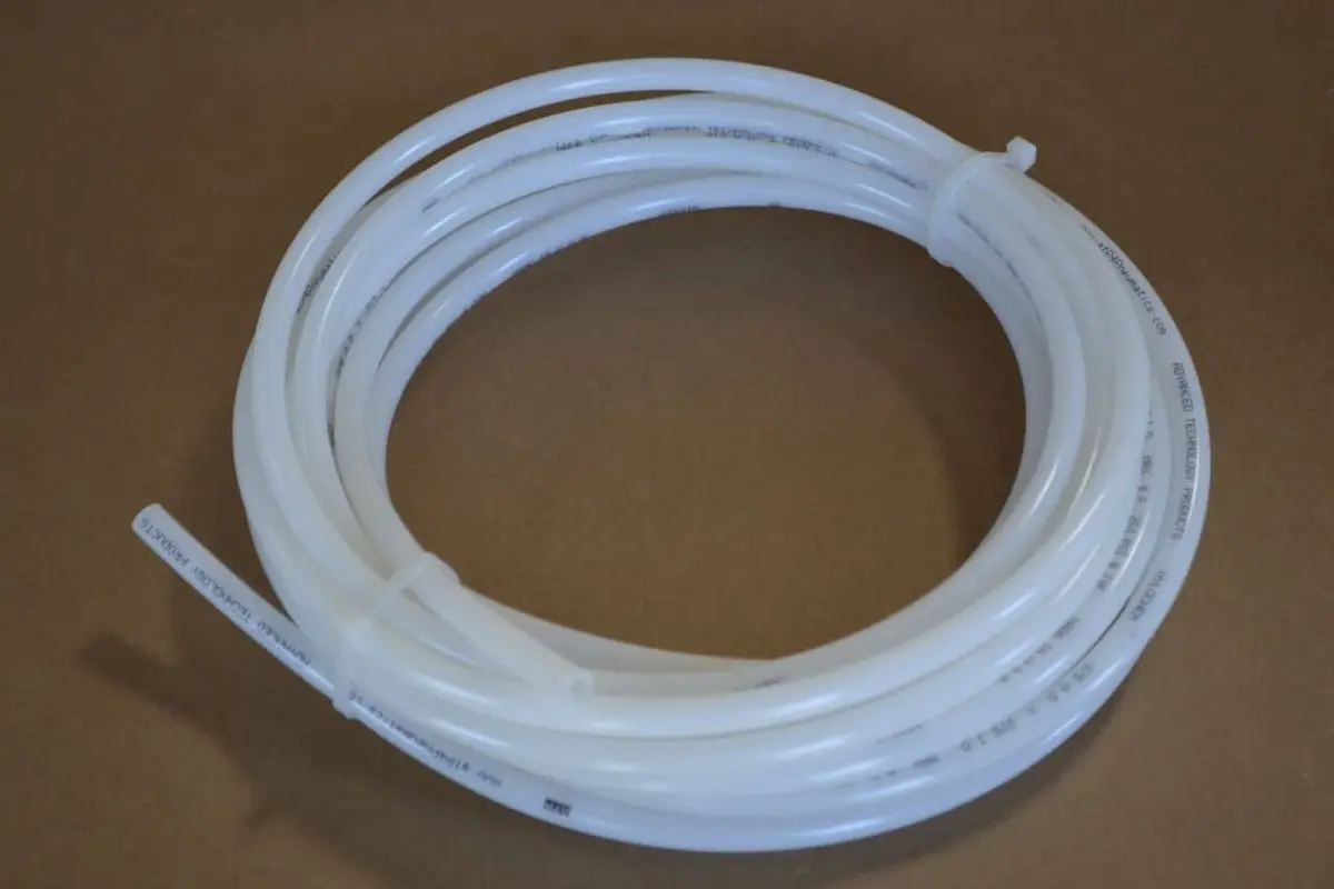 White Nylon Hose  Od 3/8” X 25” 1