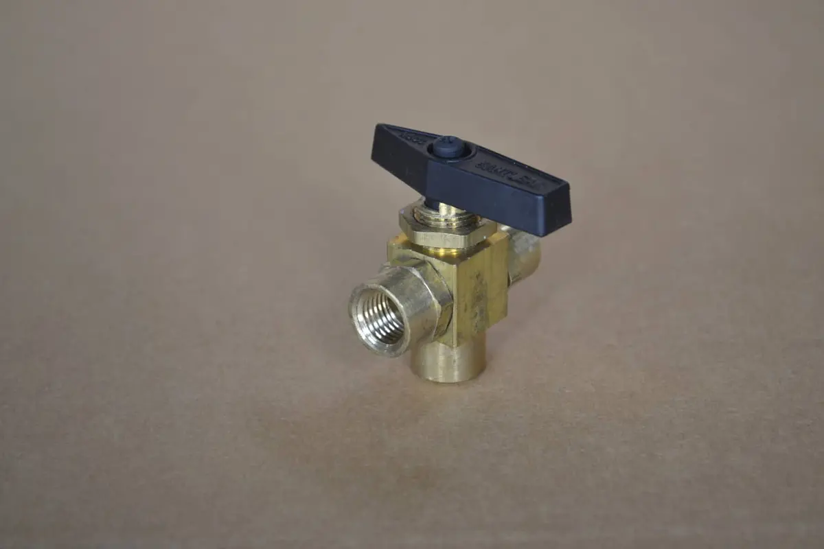3 - Way Panel Mount Ball Valve 1