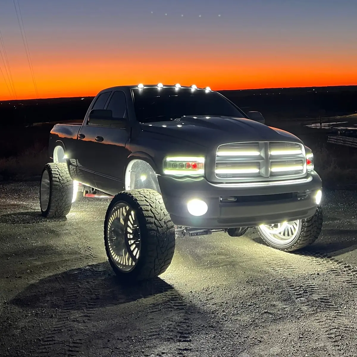 2003-2009 Dodge Sport/Laramie Sequential Switchback Grill Lights 1