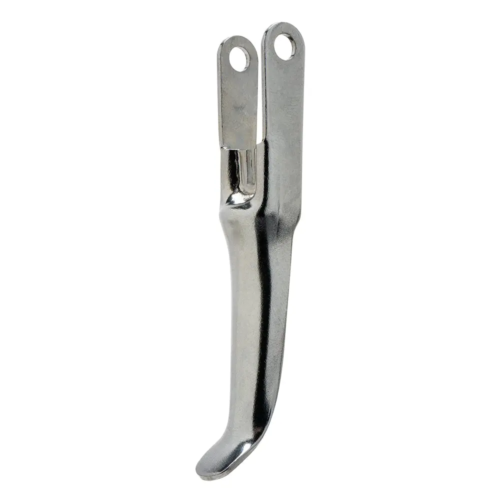 Trigger I2331; Iwata Airbrush 1