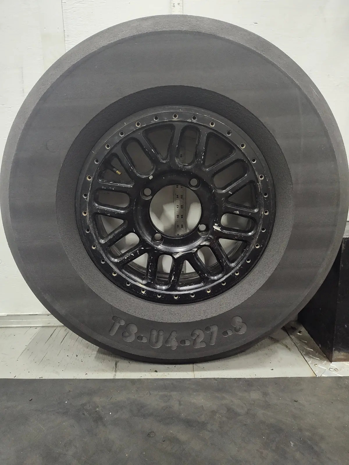 Ultra 4 Legal Tire Spine Run-Flat Insert 1