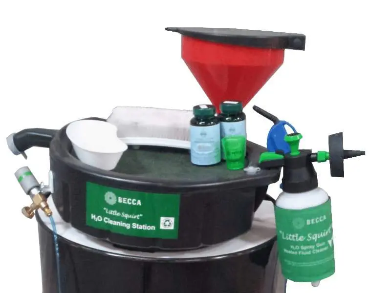 Little Squirt "Clean To Waste" System 1