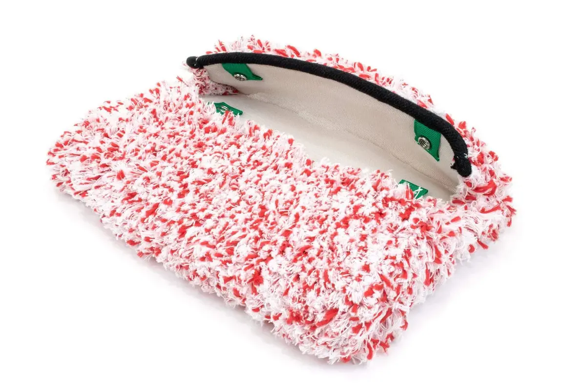 Autofiber Mitt On A Stick Refill Microfiber Cover - Red Dragon Microfiber 1