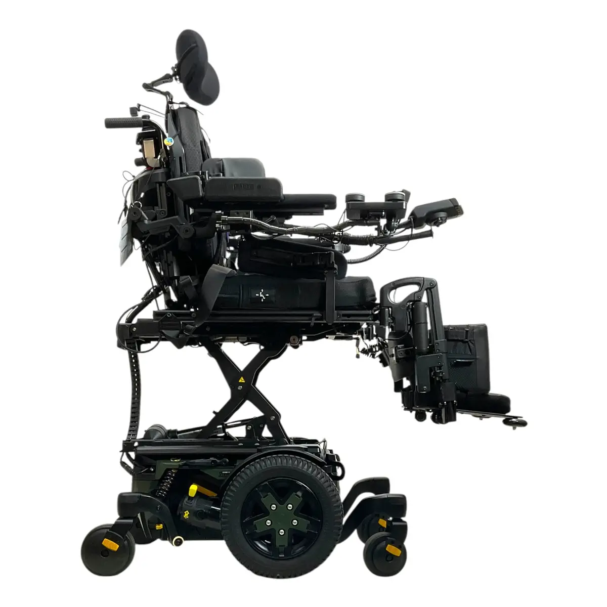 Mint Condition 2023 Pride Mobility Quantum Q6 Edge 3 Stretto Power Chair With Micro Asl Joystick | Individually Elevating Legs | Seat Elevate, Tilt, Recline | Backup Camera | 8 Miles! 1