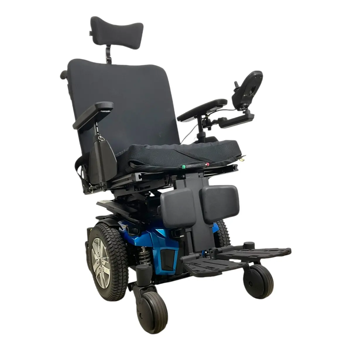 2023 Pride Mobility Quantum J4 Power Chair | Powered Tilt | Roho Cushion 1