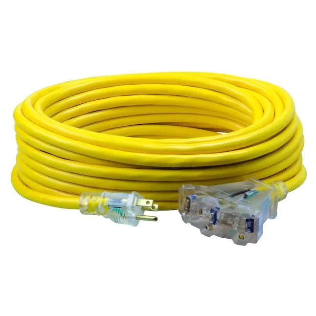 Southwire 12/3 Heavy-Duty 15-Amp Sjtw General Purpose 3-Outlet Extension Cord With Lighted End 1