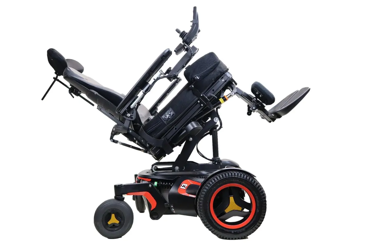 Permobil F3 Corpus Electric Power Chair | Tilt | Recline | Power Legs | 19" X 21" Seat 1