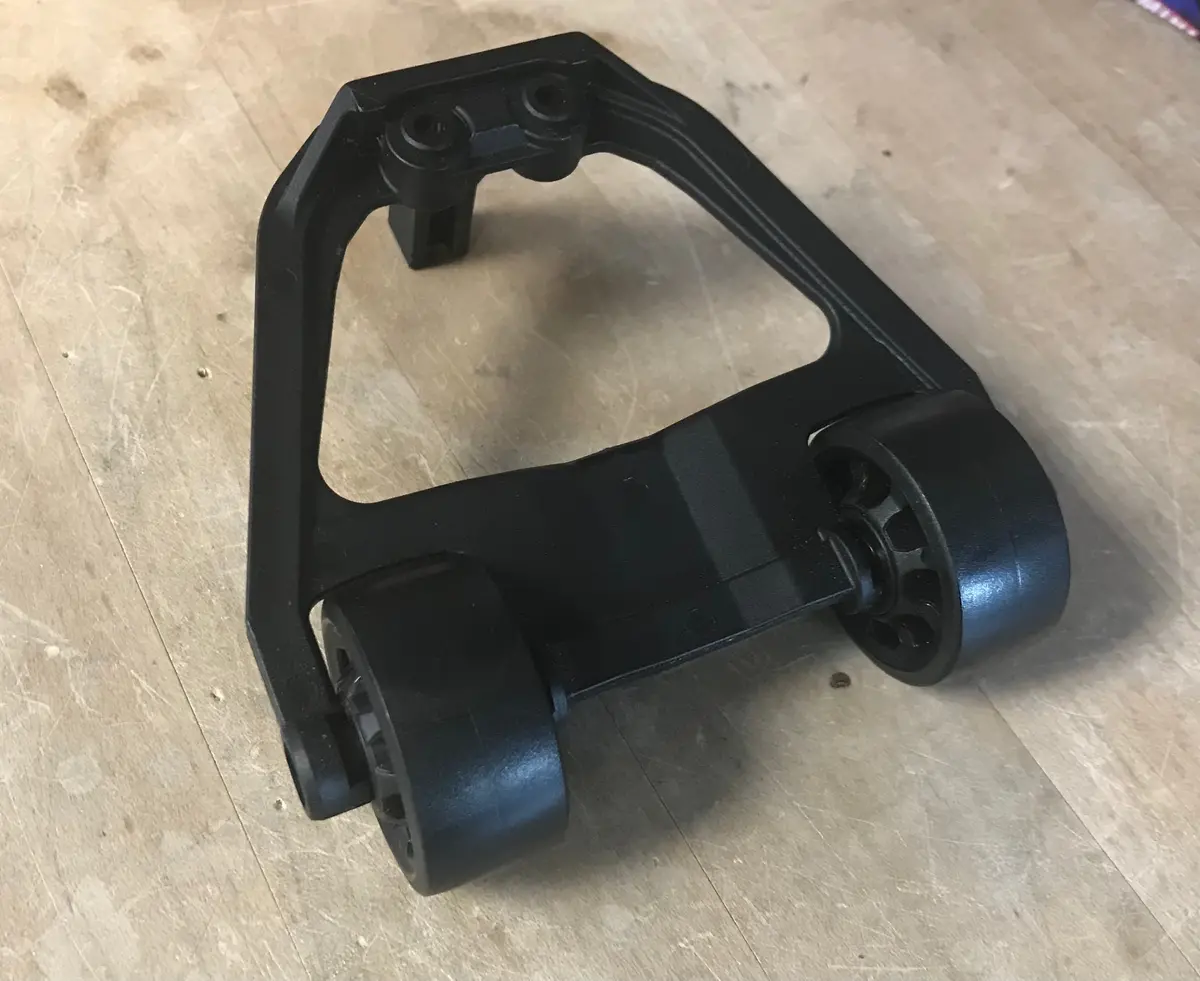 Oem Traxxas Wheelie Bar 1