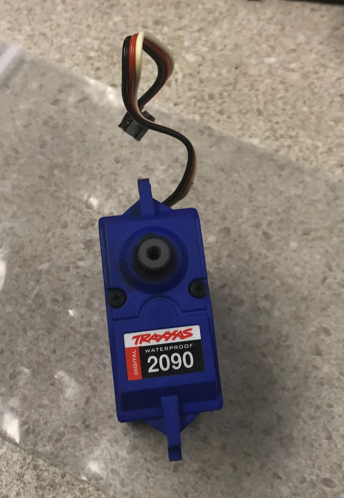 Maxx Slash 2090 Servo (Used) 1
