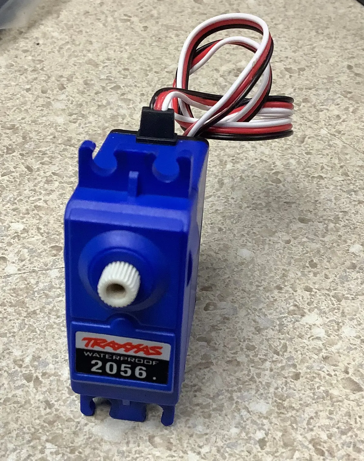 New 2056 Servo From Mini Maxx 1