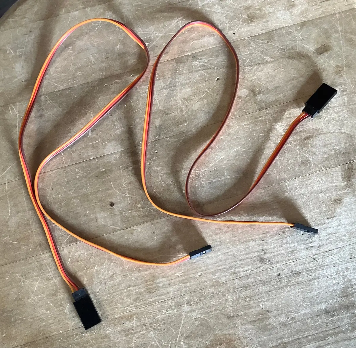 20 Inch Servo Extensions (2 Pieces Included) 1