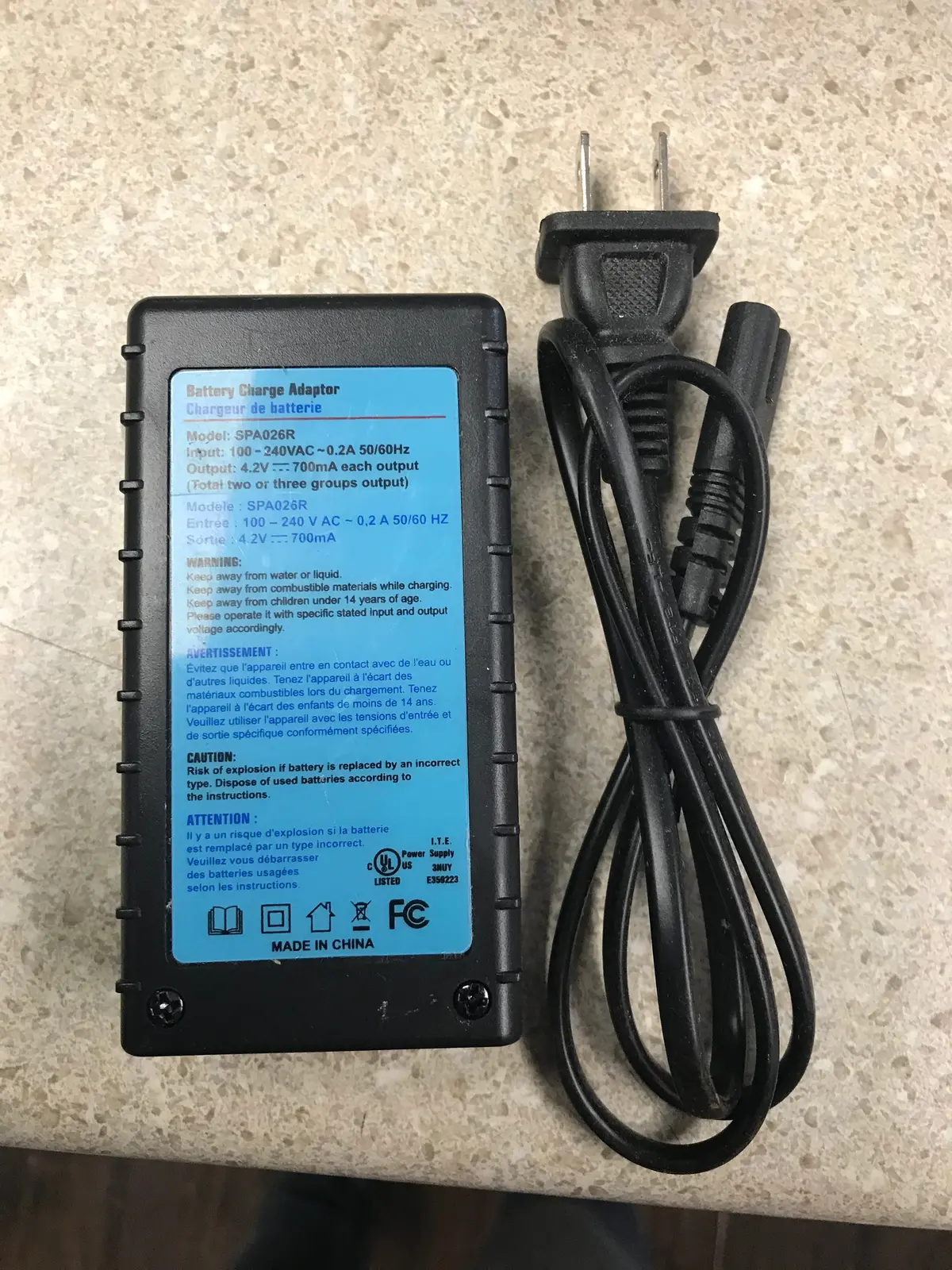 Battery Charging Adaptor 1