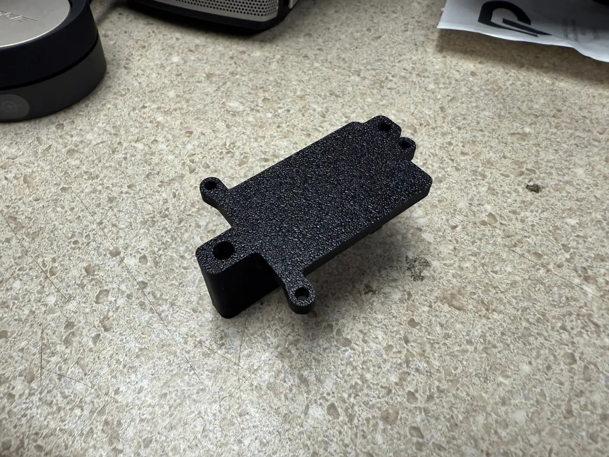 Mini Maxx Receiver Box Mount 1