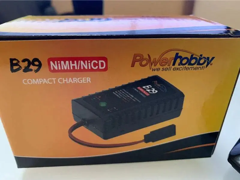 Powerhobby B29 Fast Peak Nimh Nicd Ac Charger For 6V Rx Flat / Hump Pack 1